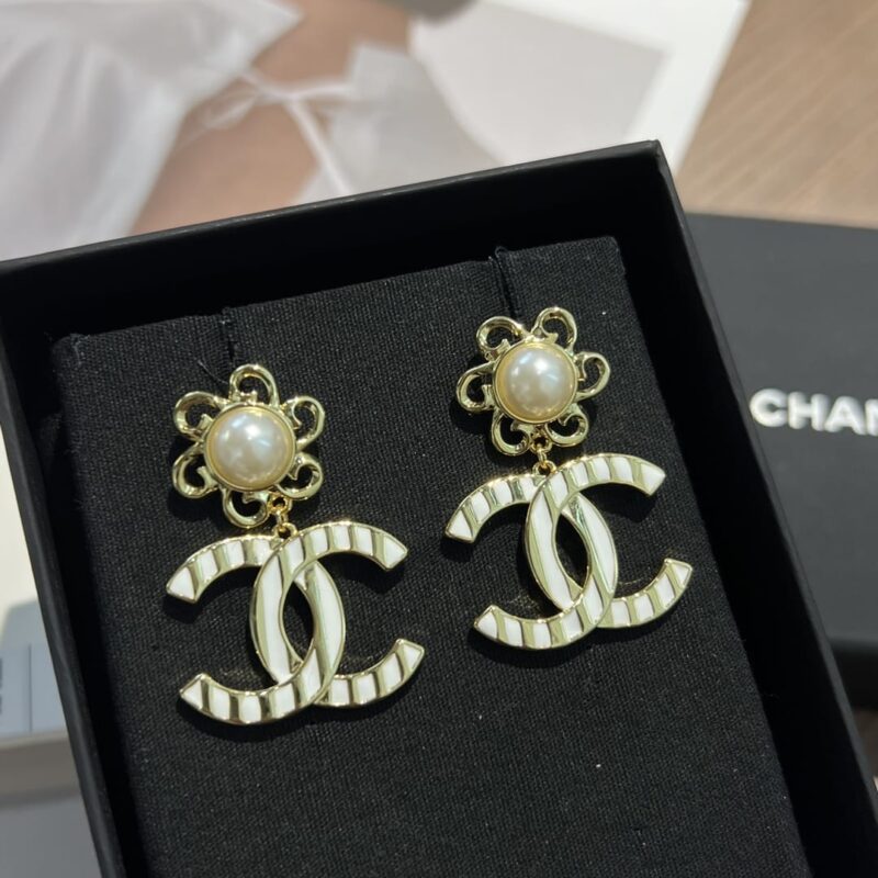 新款☑️CHANEL香奈儿c2双c波浪纹耳钉耳环