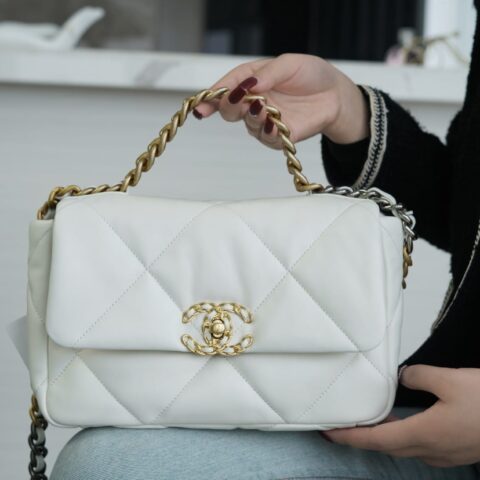 CHANEL 小号26CM 19BAG AS1160白色金扣