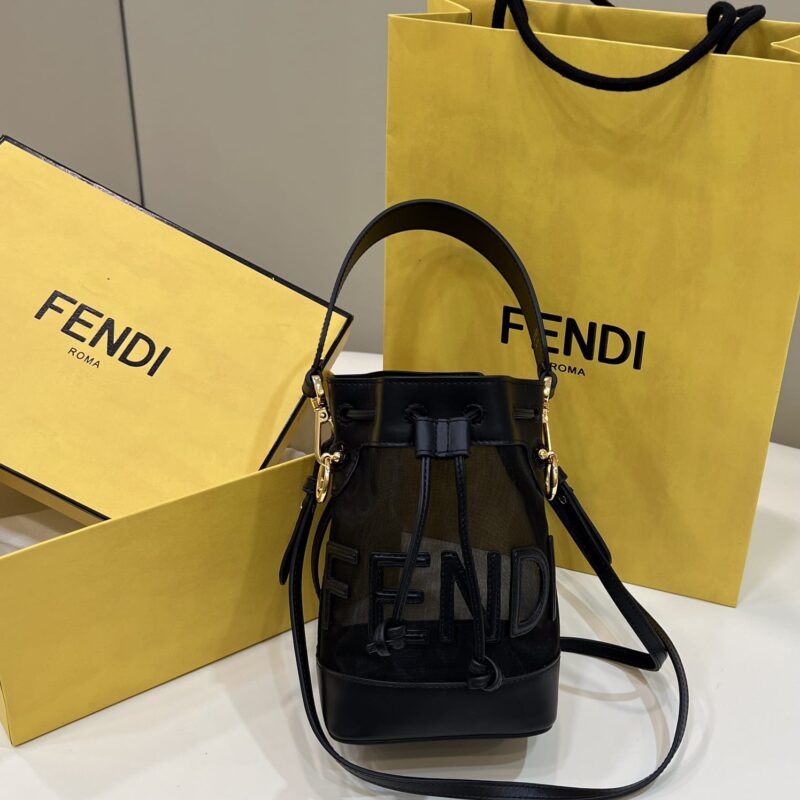FENDI芬迪大logo细腻小牛皮搭配网纱水桶包8361