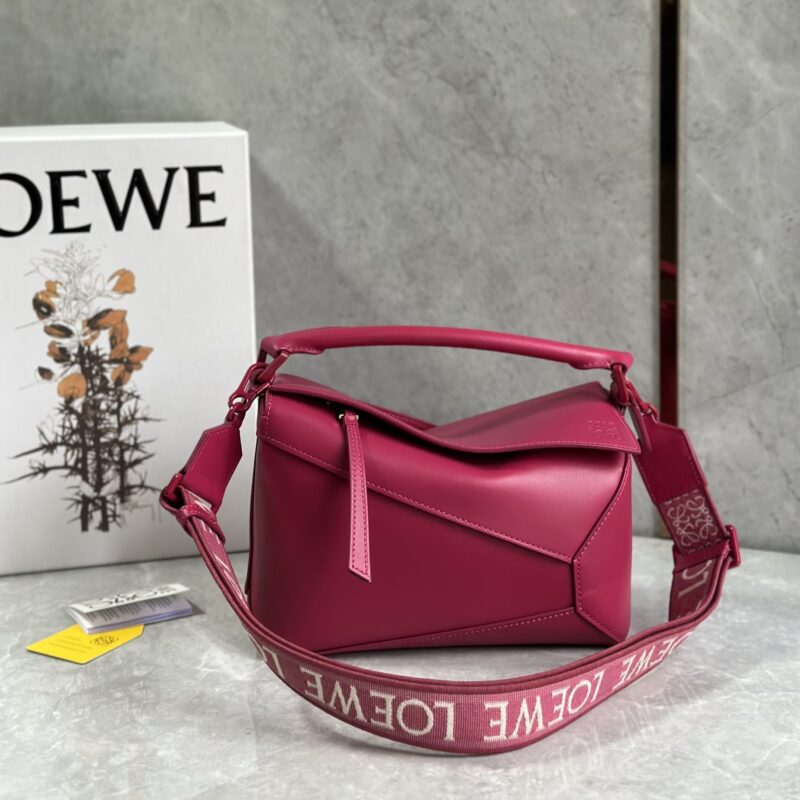 LOEWE Puzzle 24CM bag 牛皮小号几何包 0681