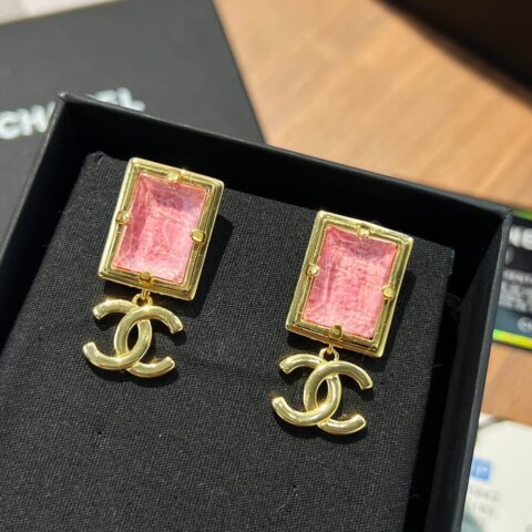 新款☑️CHANEL香奈儿c2双c粉色方形耳钉耳环