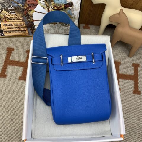 Hermès 2022最新款Hac a Dos 28cm birkin 系单肩包 T7水妖蓝