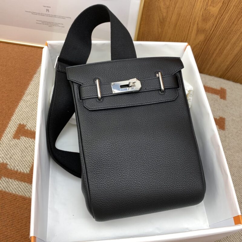 Hermès 2022最新款Hac a Dos 28cm birkin 系单肩包 togo 黑色 银扣