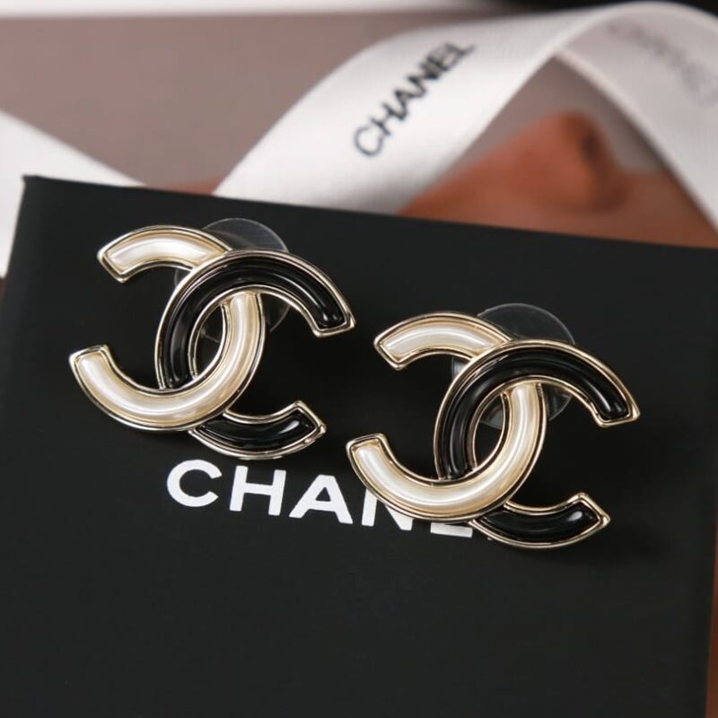 新款☑️CHANEL香奈儿c1双c黑白耳钉耳环