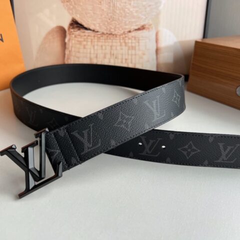 LV/路易威登    LV PYRAMIDE 40毫米腰带