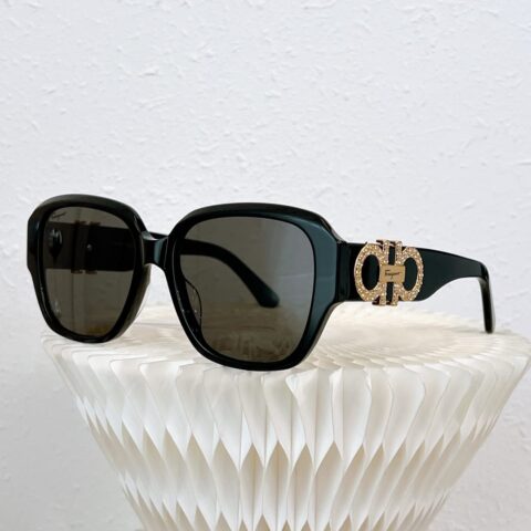 ferragamo菲拉格慕女士太阳眼镜