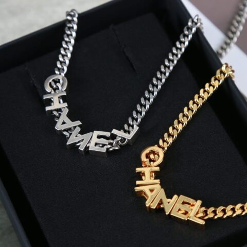 新款☑️CHANEL香奈儿中古链条字母项链