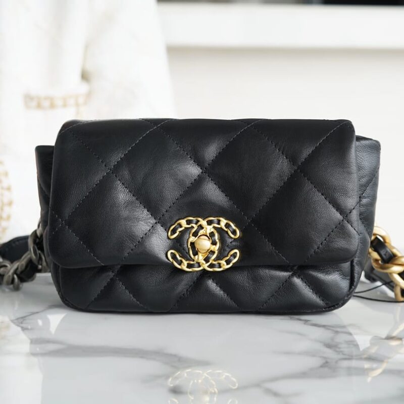 CHANEL 19BAG 山羊皮经典黑菱格腰包 AS1163