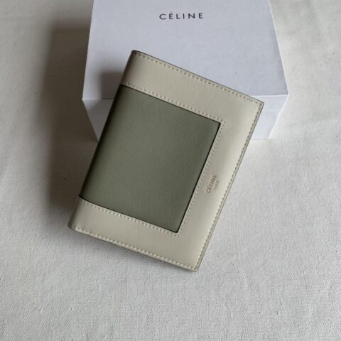 CELINE赛琳米白/浅绿钱包2149