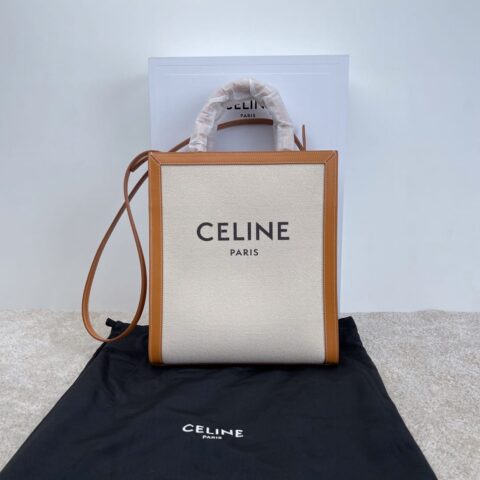 CELINE赛琳CABAS CELINE 小号人造革和牛皮革竖款手袋192082