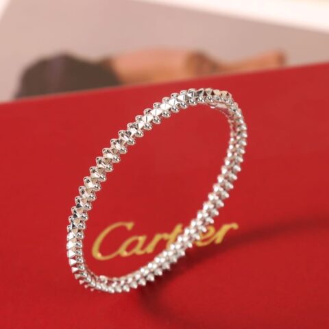 卡地亚clash de Cartier 子弹头手镯