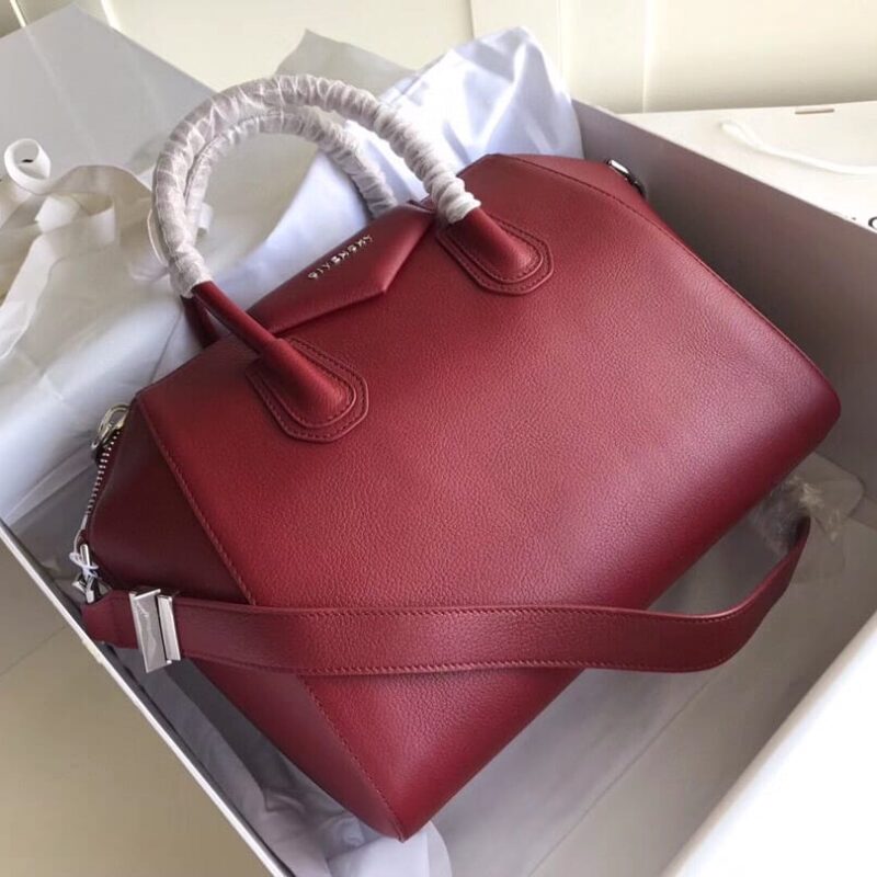 Givenchy纪梵希经典款Antigona tote 手提包0925