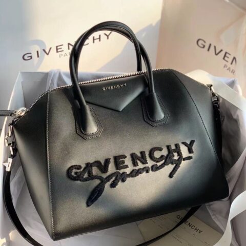 Givenchy纪梵希经典款Antigona tote 牛皮绣花纹系列手提包0925