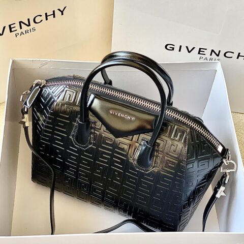Givenchy纪梵希经典款Antigona tote 手提包0925
