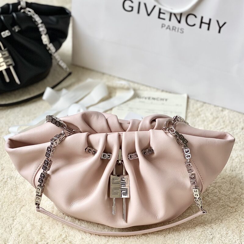 Givenchy纪梵希最新款链条云朵包299102