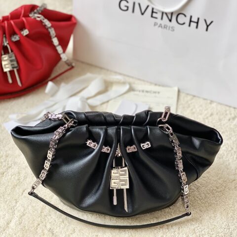Givenchy纪梵希最新款链条云朵包299102