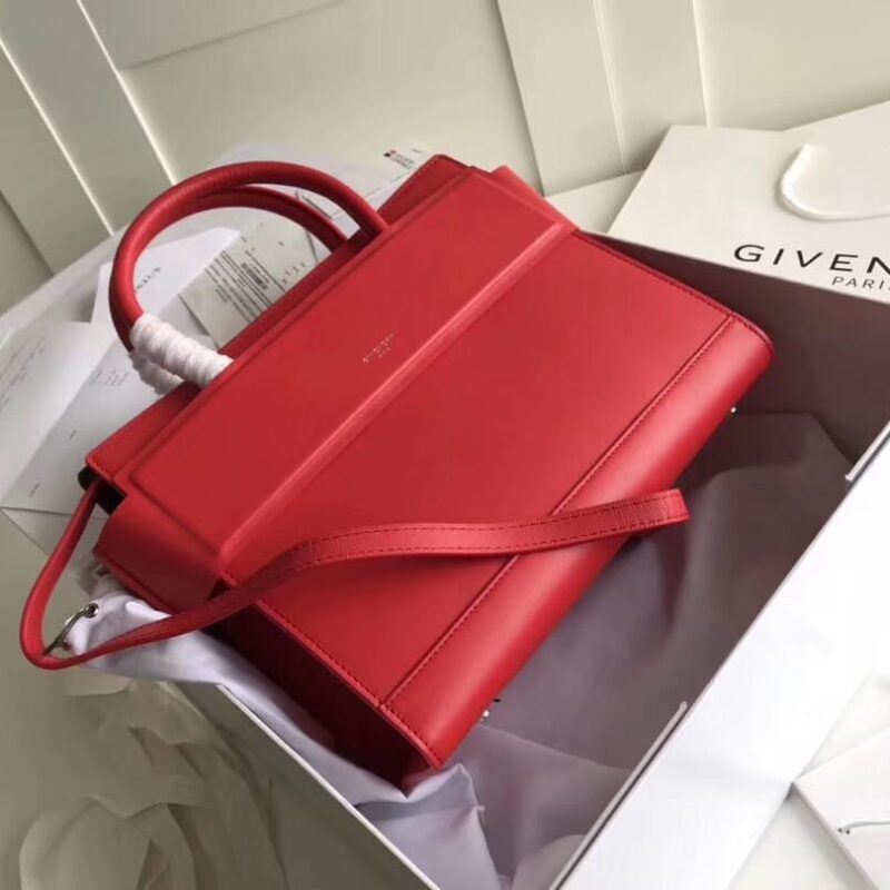 Givenchy纪梵希Horizon 平纹光面皮手袋6602