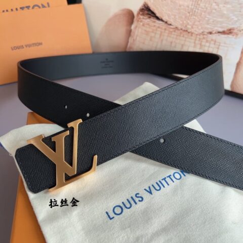 LV/路易威登    精选意大利进口上乘皮料五金工艺男士4.0cm腰带