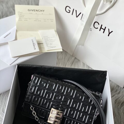 Givenchy纪梵希法国原厂box皮肩背包4g98