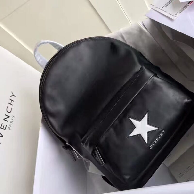 GIVENCHY纪梵希中性款高级全皮双肩背包1105