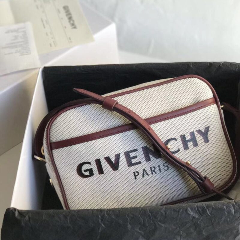 GIVENCHY纪梵希提花编织BONDD相机包1990