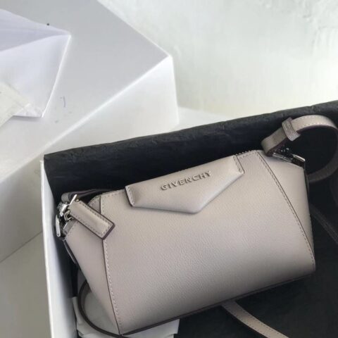 Givenchy纪梵希进口小山羊Antigona Nano 手袋单肩包9918