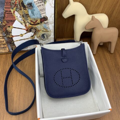 Hermès Mini  Evelyn 伊芙琳 17cm进口Clemence皮 蜡线手缝  75-宝石蓝 银扣