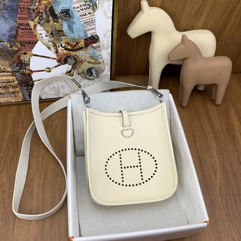 Hermès Mini  Evelyn 伊芙琳 17cm进口Clemence皮 蜡线手缝  i2奶油白 银扣