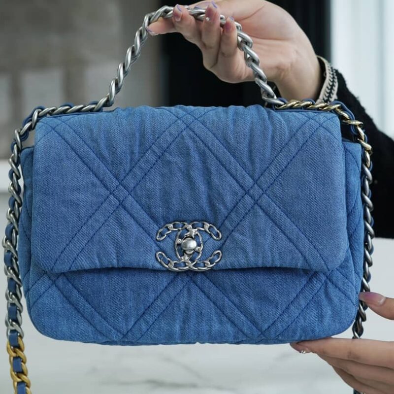 CHANEL 19BAG 26CM 丹宁牛仔 浅蓝色 AS1160/银扣