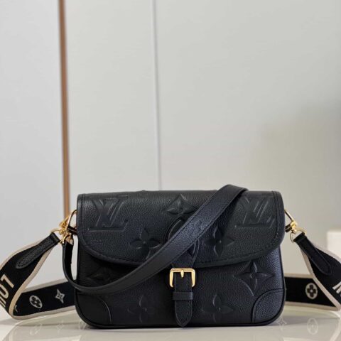 LV M46386 Diane