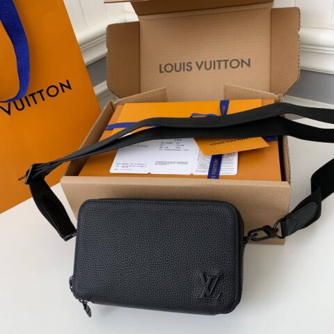 LV M59161 Alpha Wearable Wallet