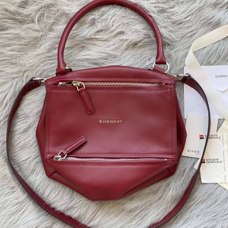 Givenchy纪梵希进口小牛皮手袋10115