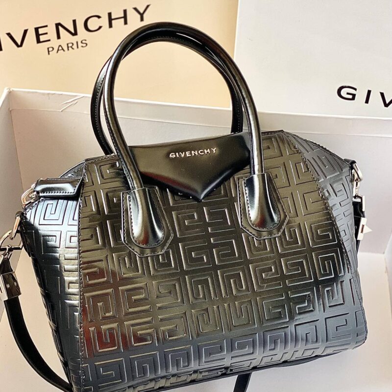 Givenchy纪梵希牛皮压纹系列手袋0175