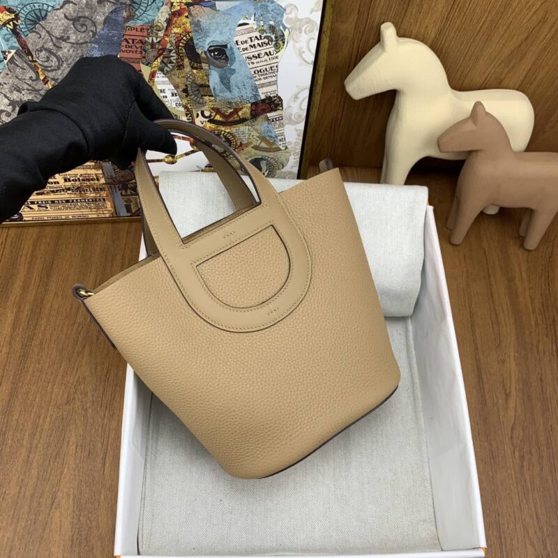 Hermès 新款猪鼻子菜篮子18cm in the loop OM奶茶色