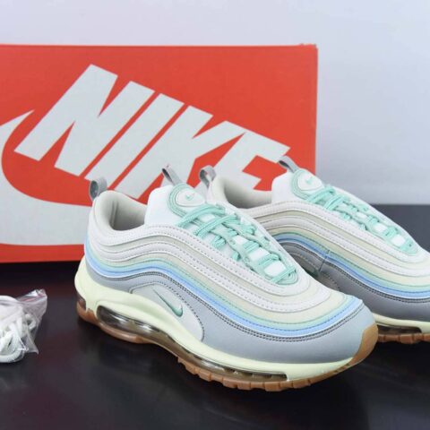 NK Air Max 97 灰绿女款运动跑鞋 官方货号: DX5766 131