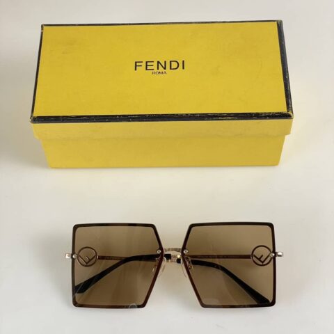 FENDI芬迪大方框女士太阳眼镜