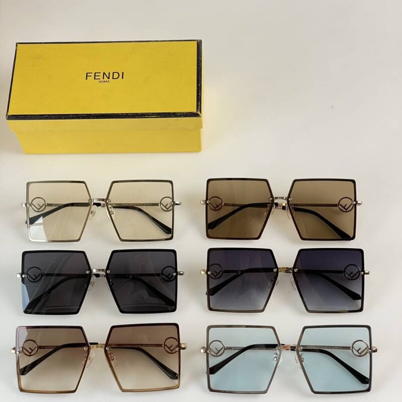 FENDI芬迪大方框女士太阳眼镜
