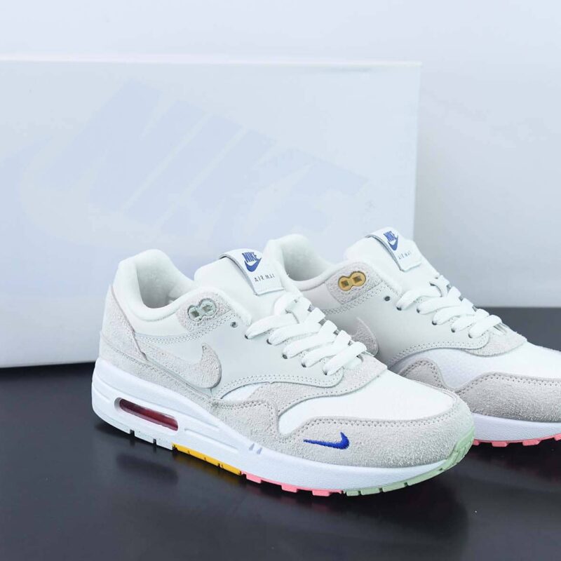 Air Max 1 Premium"Pom Pom Polka Dot"初代复古气垫百搭休闲运动慢跑鞋“灰白毛球”货号：FB4959-121