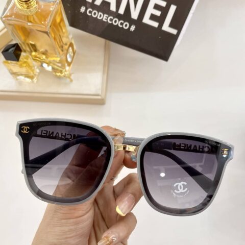 CHANEL香奈儿百搭方形太阳眼镜