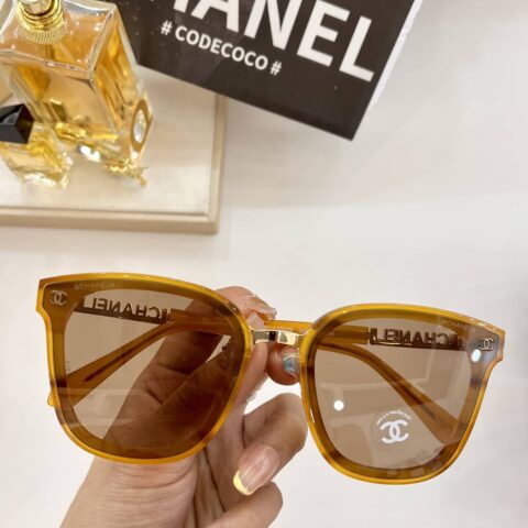 CHANEL香奈儿百搭方形太阳眼镜