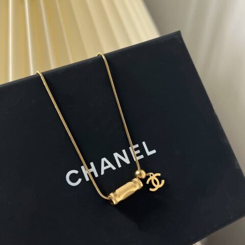 新款☑️CHANEL香奈儿金色圆筒双c项链