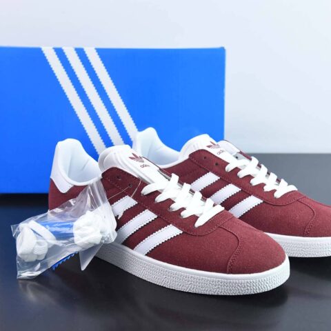 Adidas Originals Gazelle"Esquisite Gucci"羚羊系列低帮复古百搭休闲运动板鞋货号： B41645