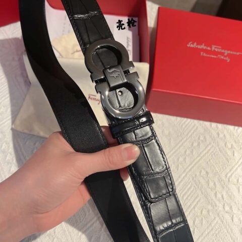 Ferragamo菲拉格慕   精致8字金属扣男士3.8cm腰带