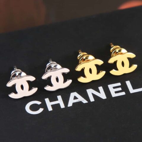 新款☑️CHANEL香奈儿c1迷你双c光面耳钉耳环