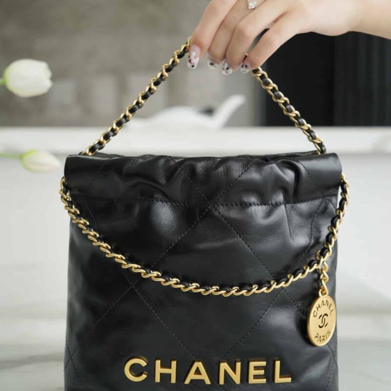 CHANEL 23s春夏新款22Mini bag 原产皮 AS3980黑色