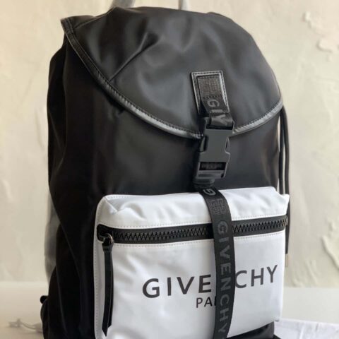 Givenchy纪梵希进口防水帆布刺绣logo双肩书包1106