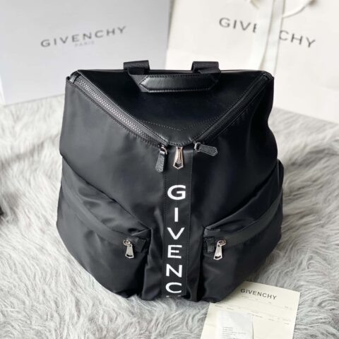Givenchy纪梵希进口防水帆布刺绣logo双肩书包1106