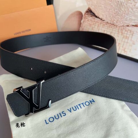 LV/路易威登   精选意大利进口上乘皮料五金腰带4.0cm