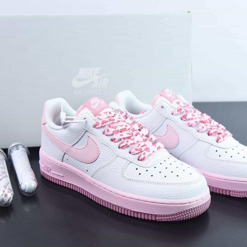 NK Air Force 1 Low 粉 空军一号低帮运动休闲板鞋货号：CT3839-107