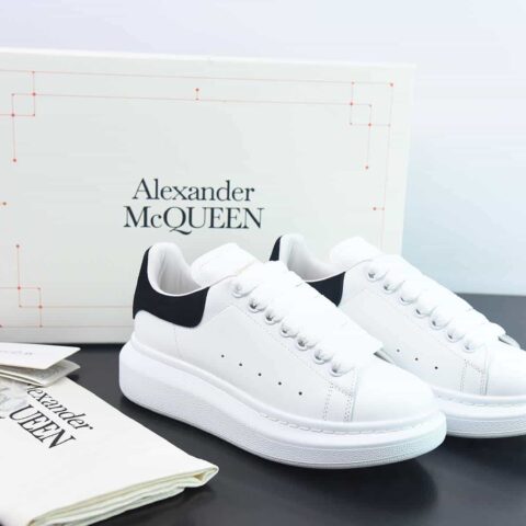 Alexander McQueen/亚历山大麦昆 松糕鞋厚底增高小白鞋